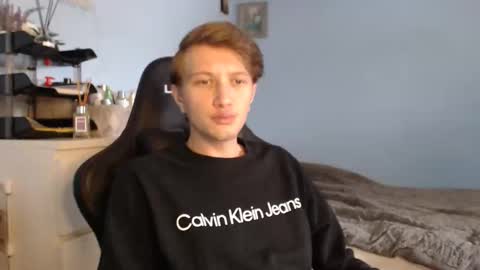 Cat online show from February 9, 10:09 am