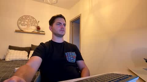 syl092 online show from March 24, 6:13 pm