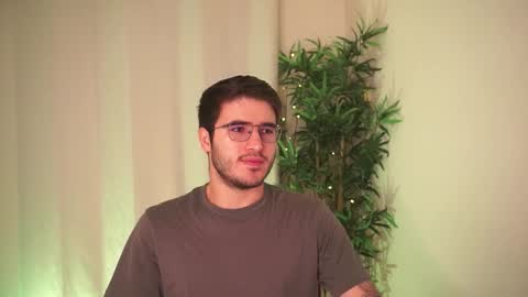 t0ny_wylie online show from March 17, 7:22 am