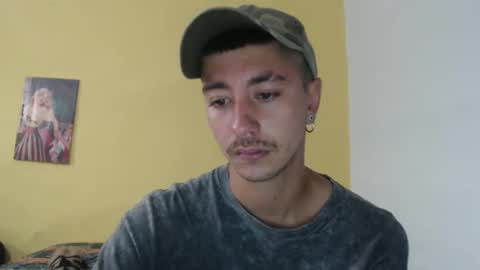 talhi_ online show from November 21, 1:21 pm