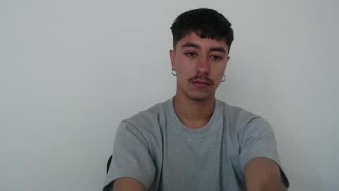 talhi_ online show from October 27, 3:03 pm