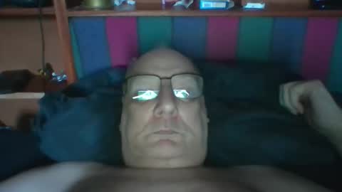 Mark online show from May 26, 7:04 am