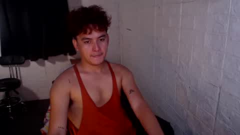 tempting_jon online show from June 3, 2:35 am