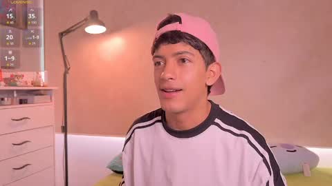 teo browny online show from April 16, 4:18 pm