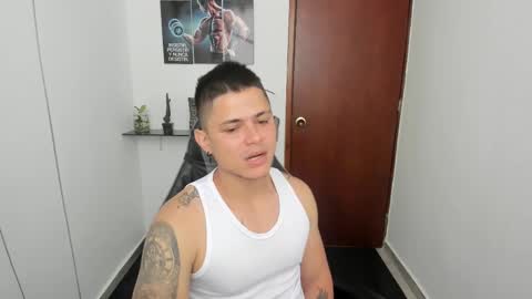 Teylor Fel online show from January 26, 12:11 pm