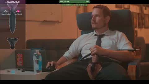The DILF -  online show from June 5, 9:37 am