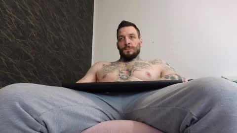 John online show from February 20, 7:45 am