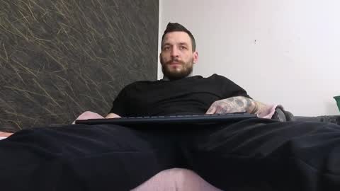 John online show from February 25, 7:58 pm