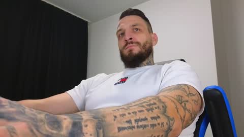 John online show from December 3, 5:23 pm