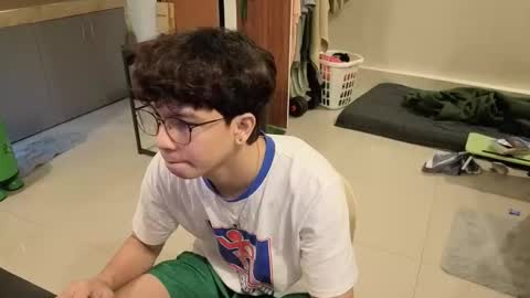 Green online show from April 16, 8:14 am