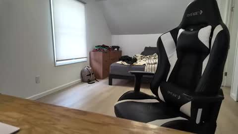 therealdylansdick online show from February 15, 6:49 pm