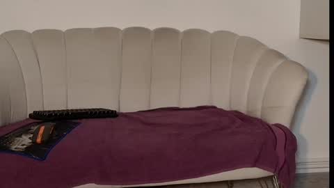 TheTopAlex online show from July 21, 6:54 pm
