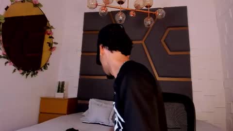 ThiagoFerreti online show from November 24, 6:09 pm