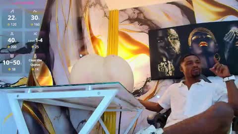 Thomas online show from March 25, 3:43 am