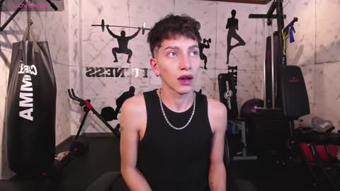 Tiam Muller online show from February 8, 3:45 am