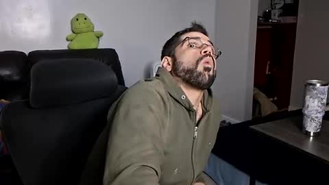 tiko392 online show from April 10, 10:11 am