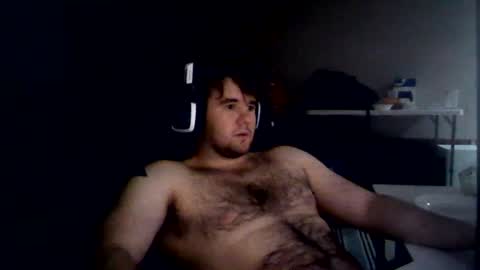 tizzledude online show from July 23, 8:22 am