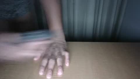 tj526316275 online show from July 3, 1:17 pm