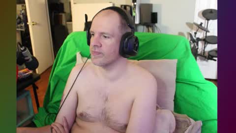 TK Maconn online show from February 13, 9:58 am