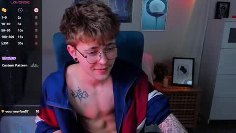 tomas_norton online show from March 27, 8:43 pm