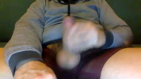 tombi125 online show from January 21, 6:11 pm