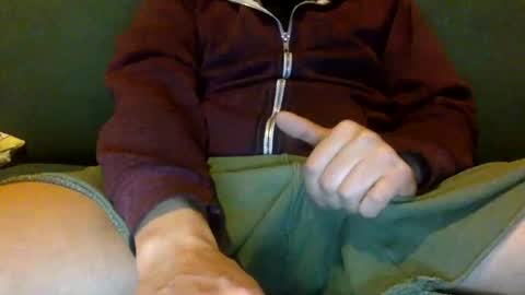 tombi125 online show from February 2, 5:15 pm