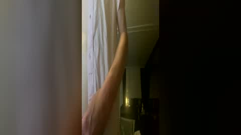 tommit84 online show from July 3, 12:06 am