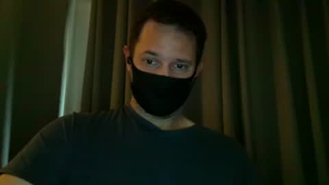 TooMuchGirth online show from November 11, 4:45 pm