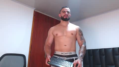 tony online show from March 31, 10:55 pm