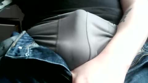 prettyd54 online show from March 22, 2:55 pm