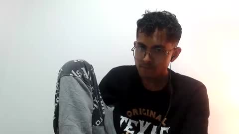 Xander online show from May 22, 2:16 am