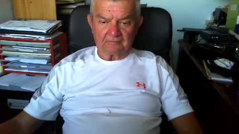 Steve online show from August 8, 2:24 pm