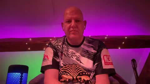 Triton online show from April 16, 11:29 pm