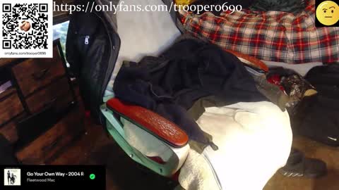 trooper0690 online show from March 20, 7:29 pm