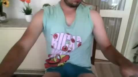 ttheman99 online show from July 16, 9:05 am