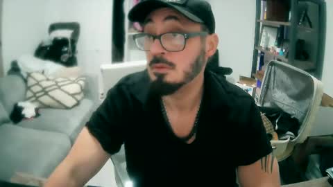 tuscan_taurus online show from January 27, 7:14 am