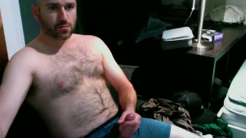 twattickler96 online show from July 10, 7:23 am