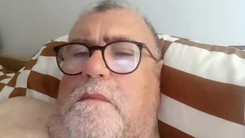 twohats2810 online show from June 20, 7:57 am