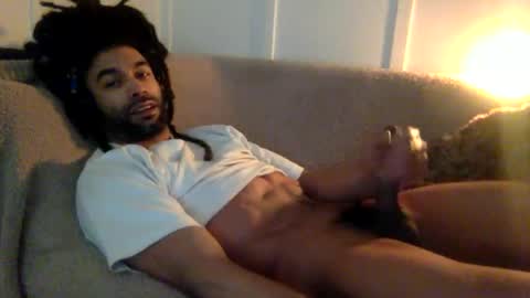 yaya  online show from February 21, 6:42 pm