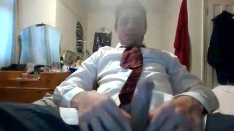 uglyyounlad online show from November 12, 7:25 am