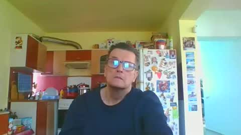 ulmeni7 online show from March 1, 10:59 am