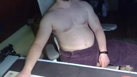 Under the desk online show from April 17, 9:50 pm