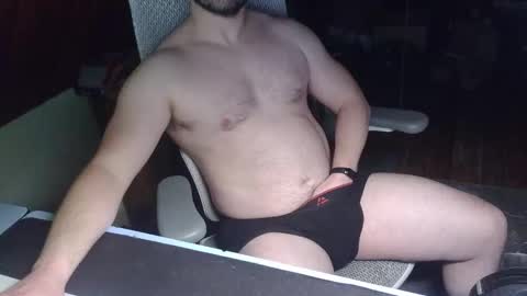 Under the desk online show from March 28, 10:21 pm