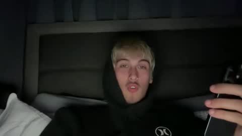 urfavcock6918 online show from March 23, 4:29 am