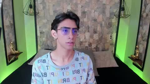 UYUKIE online show from November 7, 12:41 pm