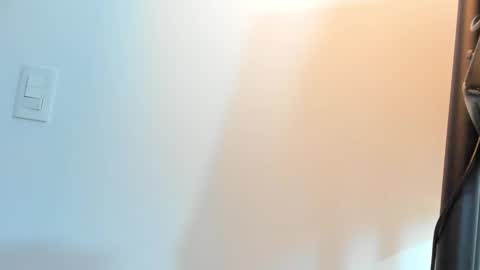 ValentinoCerati online show from December 8, 1:46 am