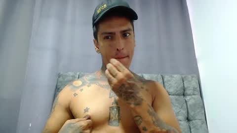 Victor cardenas online show from June 9, 9:49 pm