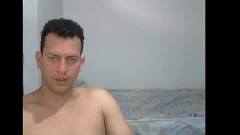 victormanuelq_1 online show from April 2, 4:15 pm