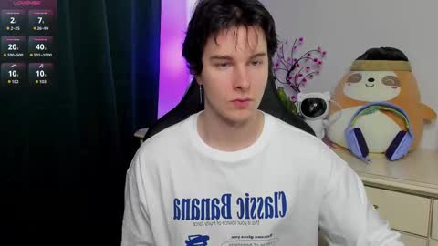 Vincent Strong online show from March 22, 11:59 am