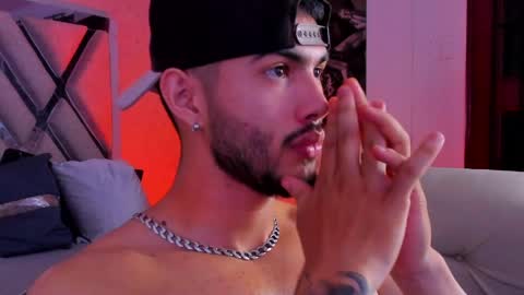 Vincent online show from April 11, 7:45 am